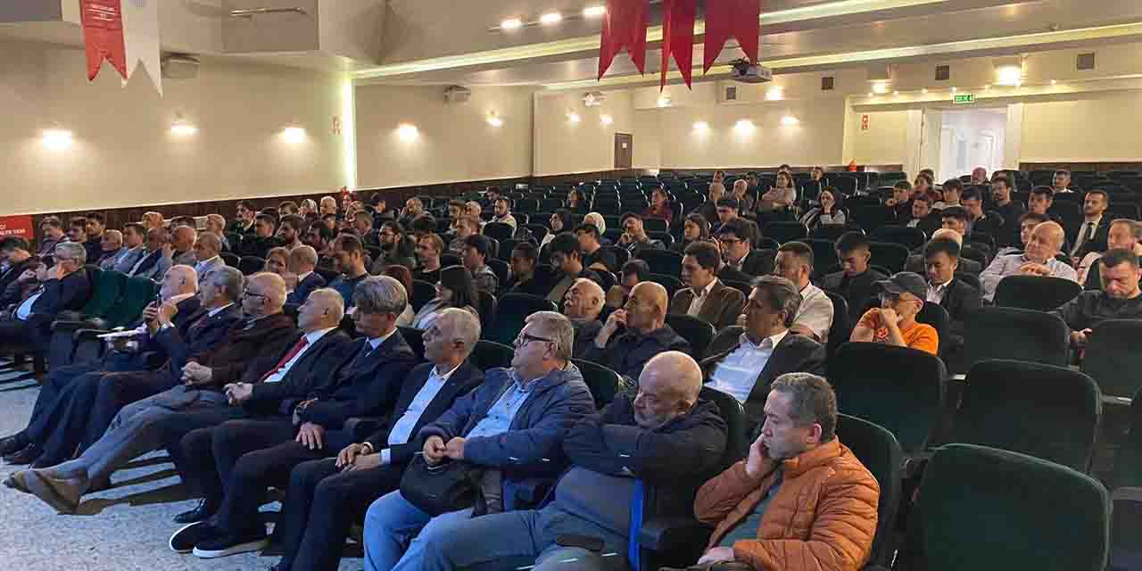 Prof. Dr. Mehmet Öz Eskişehir'de