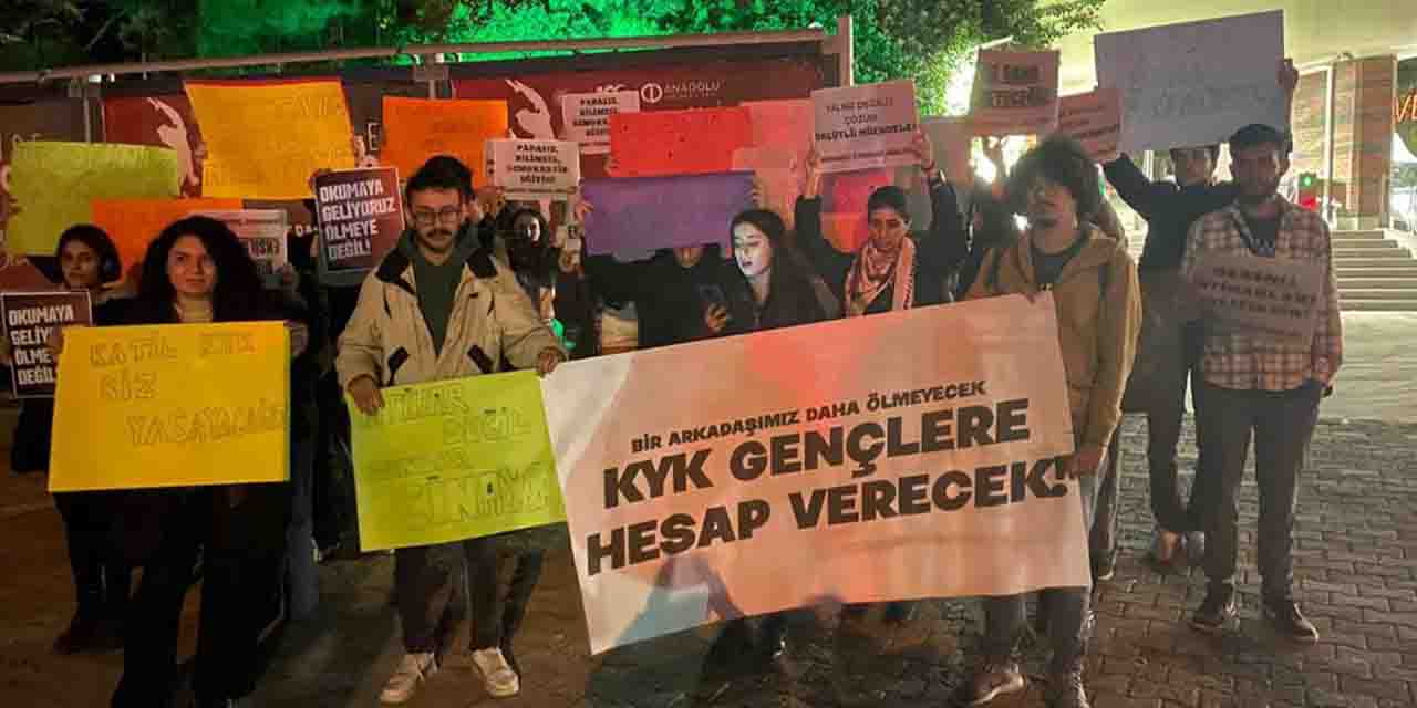 Eskişehir'de KYK'ya yürümek isteyen öğrencilere polis engeli