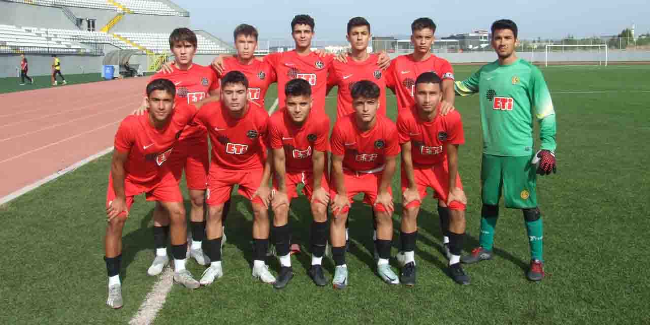 DSİ Bentspor ve Eskişehirspor acımadı