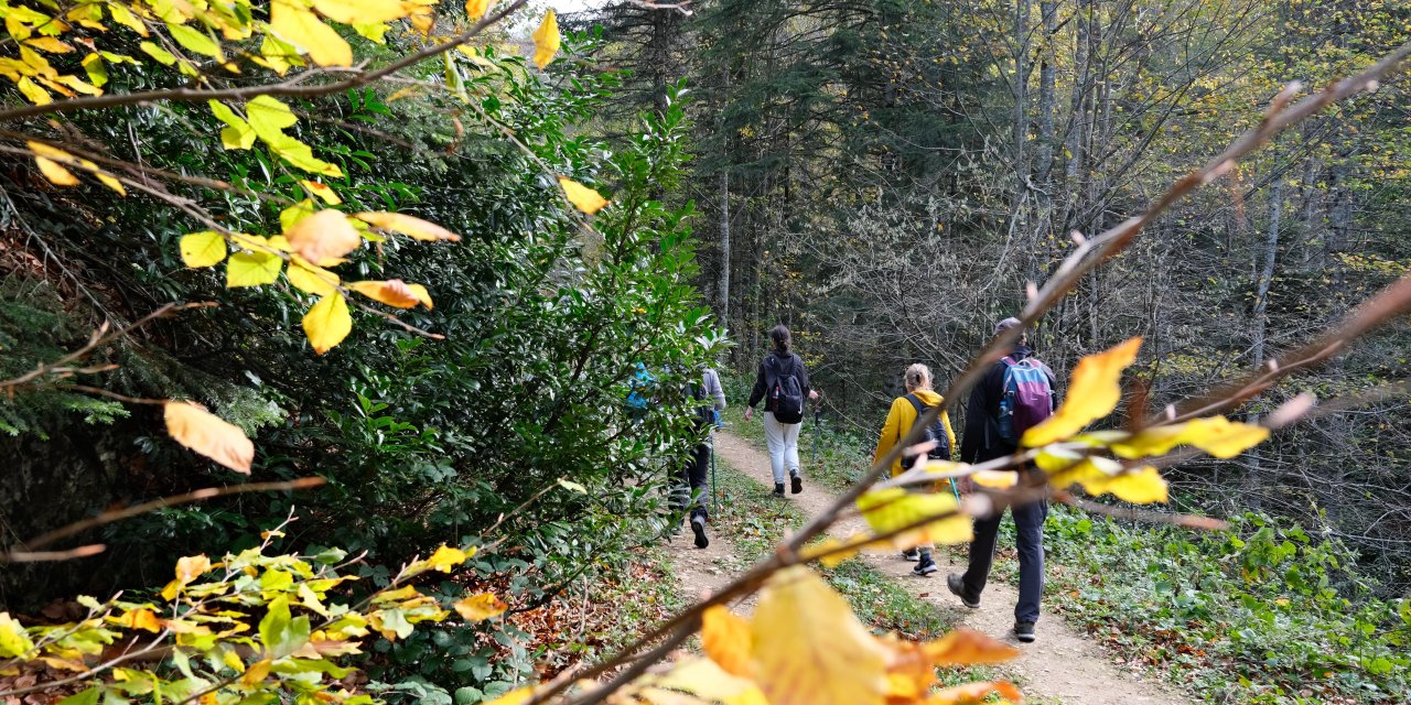 Eskişehirli doğa yürüyüşçüleri sonbaharın keyfini çıkardı
