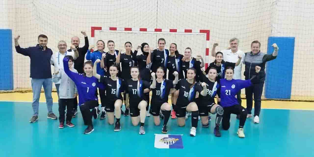 Odunpazarı Kadın Hentbol takımı sezona müthiş girdi