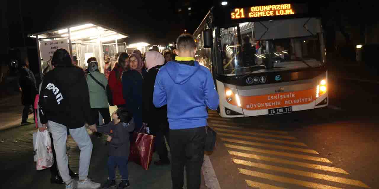 Eskişehir'de vatandaşların otobüs isyanı