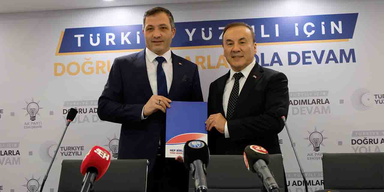 Başkan Metin Çekiç Odunpazarı'na aday adaylığını açıkladı!