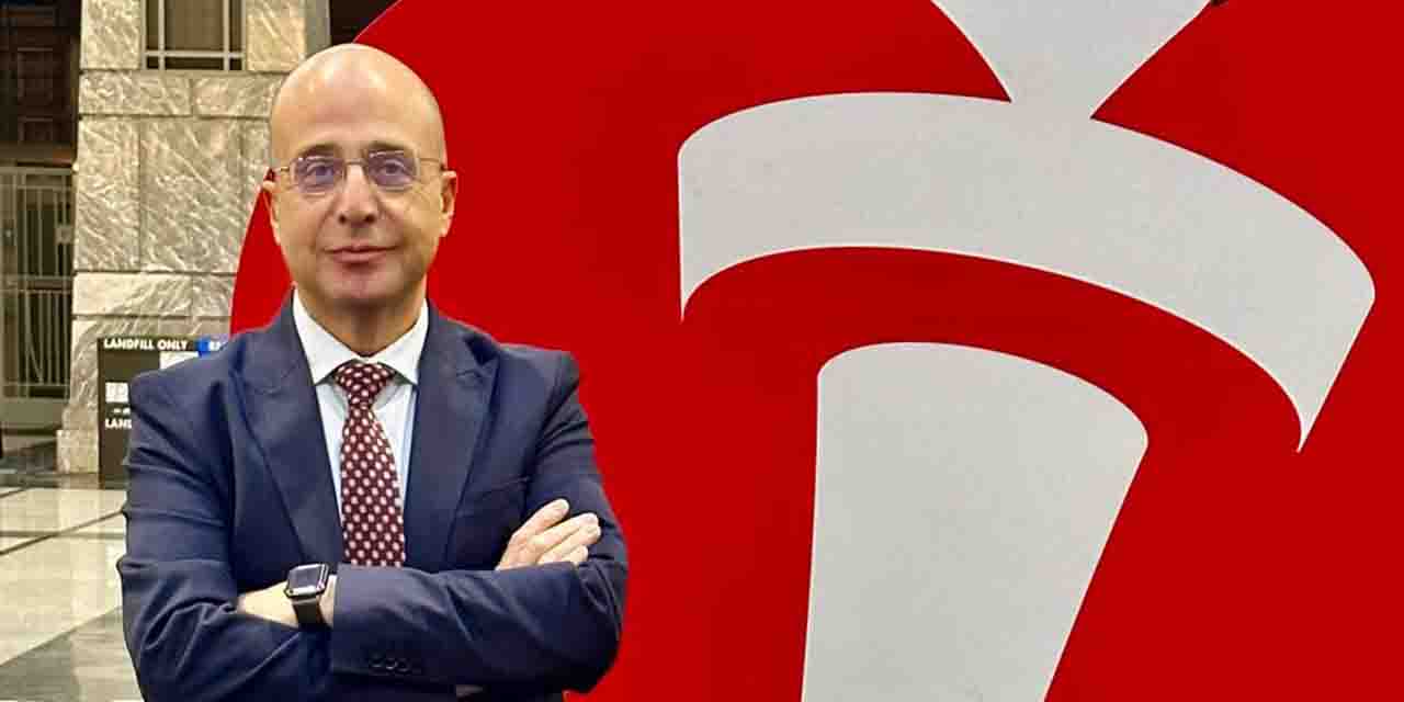 Amerika’da tek  moderatör Türkiye’den Görenek oldu