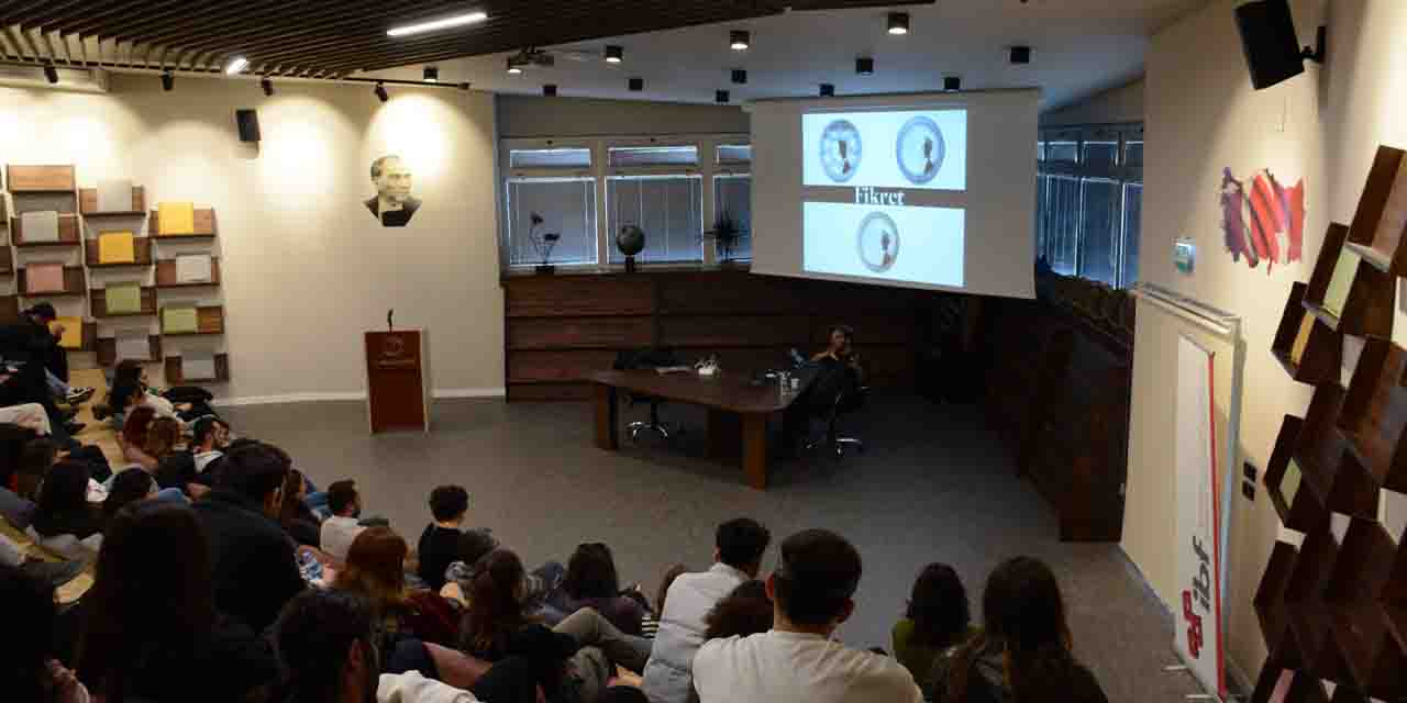 Anadolu Üniversitesi'nde “Yaratıcılık” konuşuldu