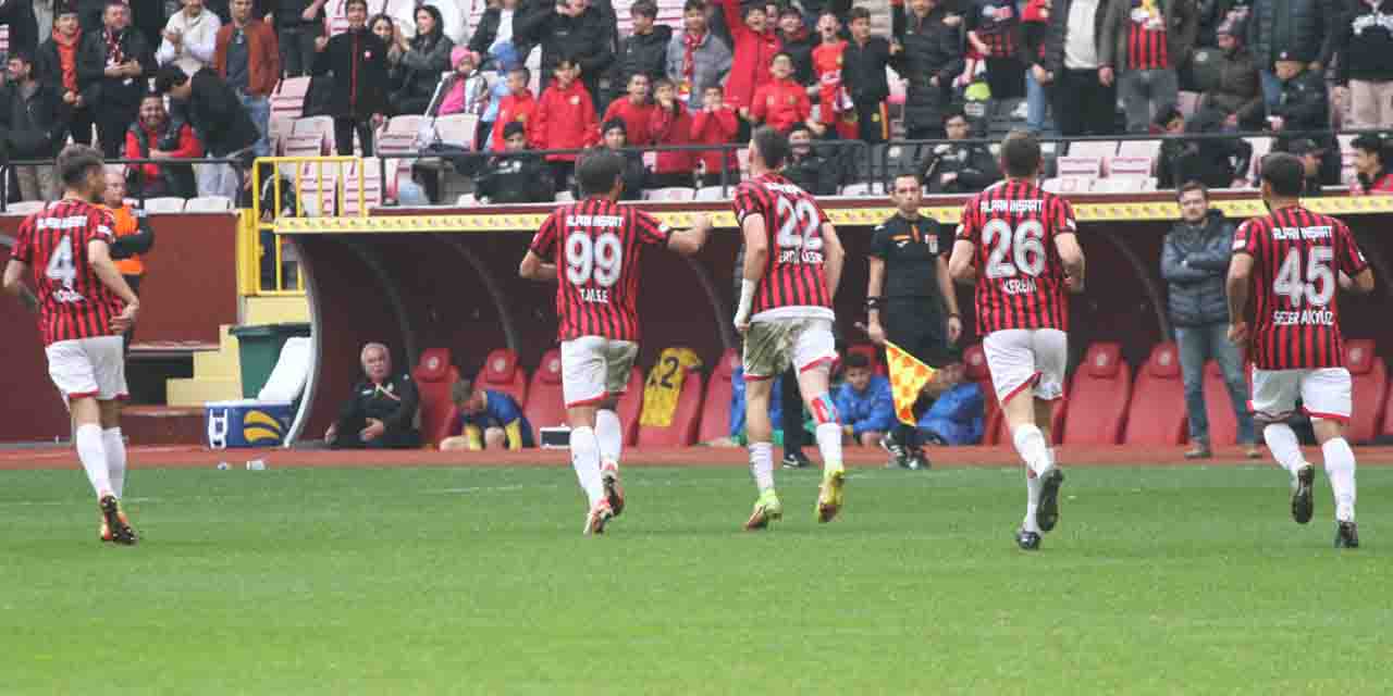 Eskişehirspor liderliğe 3 puanla devam ediyor