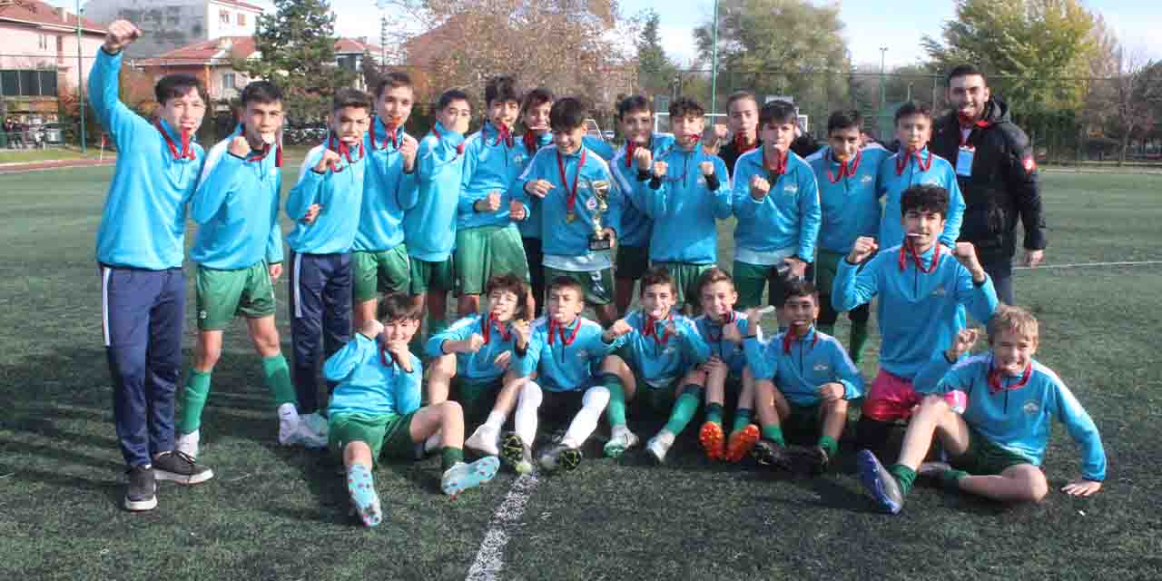 DSİ Bentspor ligi namağlup kapattı