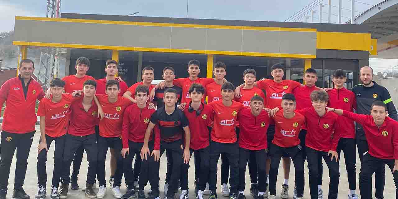 Eskişehirspor U16 iyi yolda