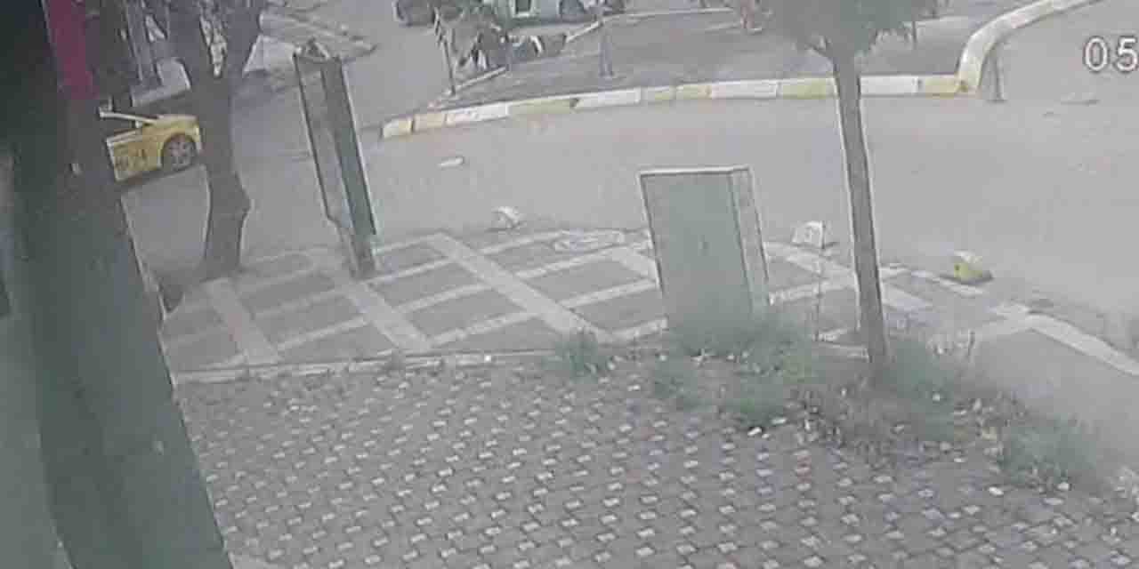 Eski milli futbolcu Kadıköy'de trafikte darp edildi