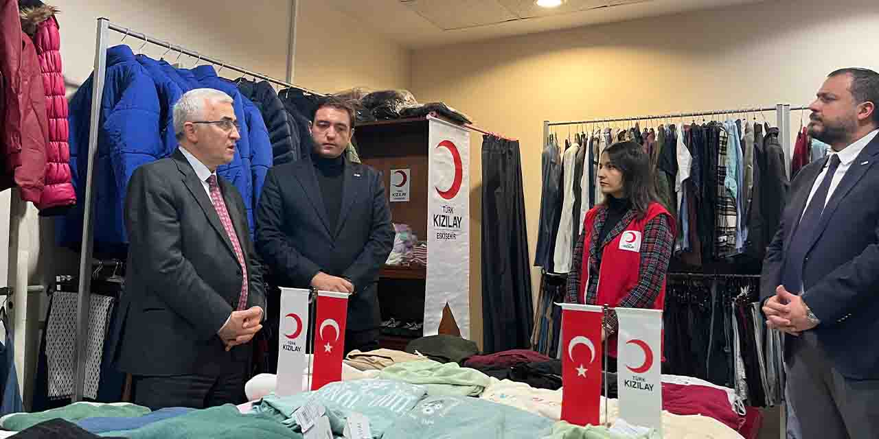 Sevgi Butik öğrencilerin kıyafet ihtiyacını karşılayacak