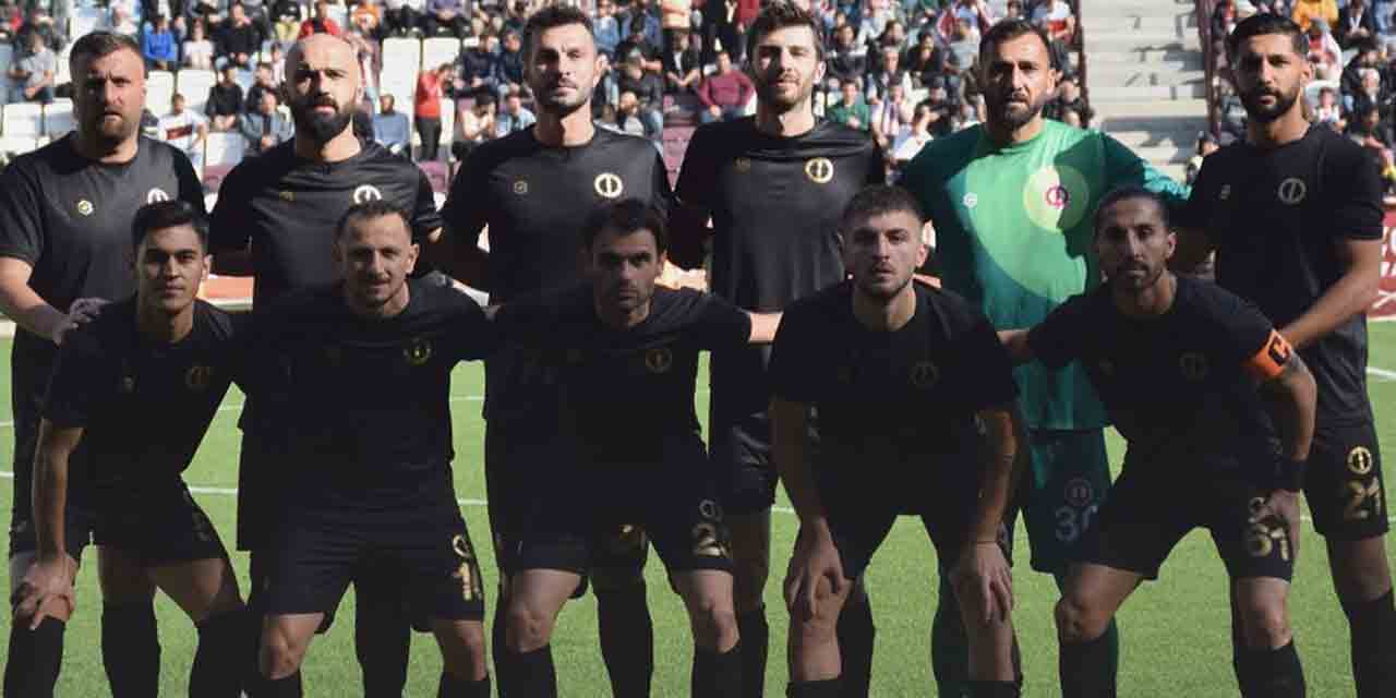 Anadolu Üniversitesi play-off umudunu devam ettirdi