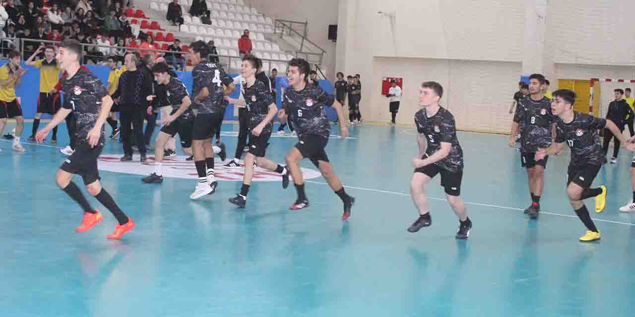 Futsalda gol yağmuru kaldığı yerden devam
