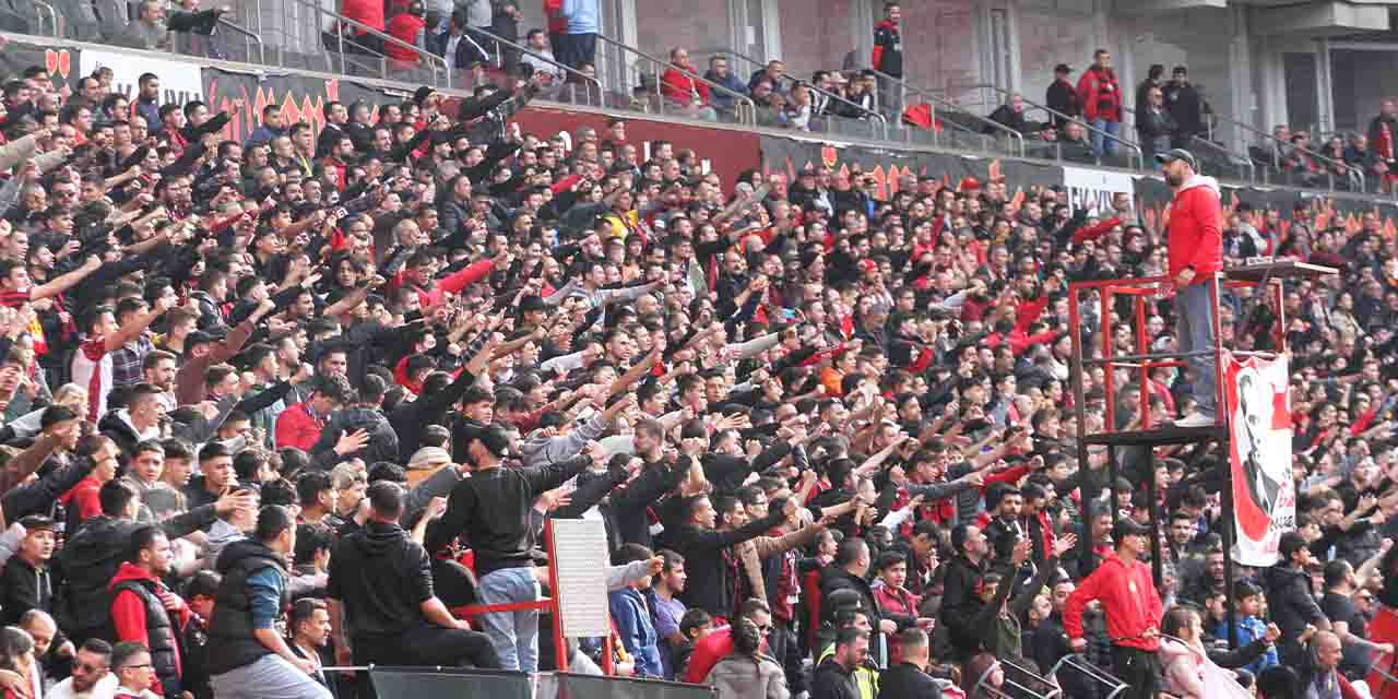 12. adamdan Eskişehirspor'a tam destek