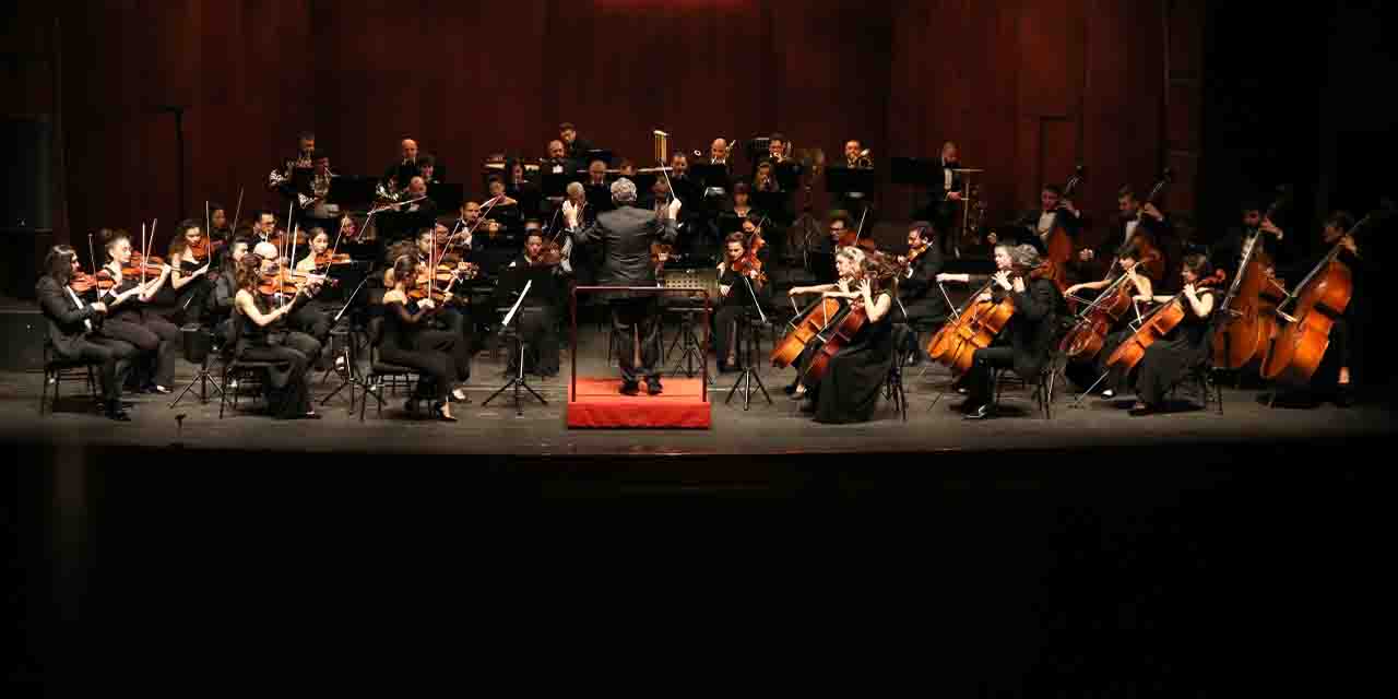 Senfoni Orkestrasından dinleyicilere müzik ziyafeti