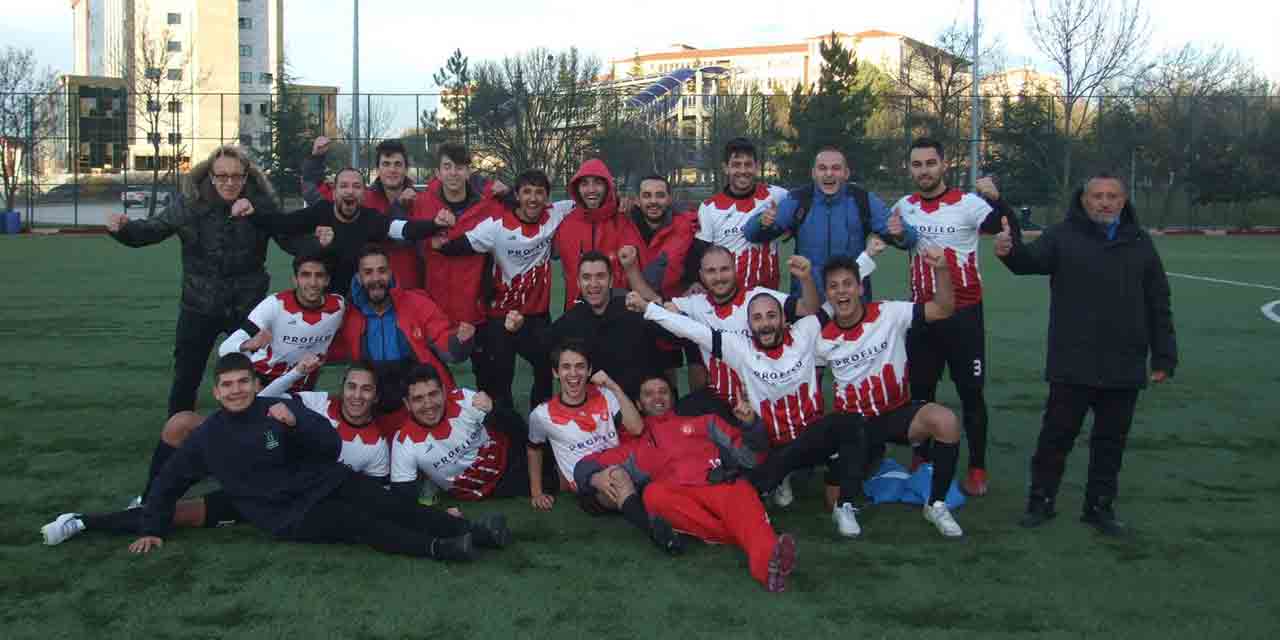 Adanırspor zirveyi sevdi