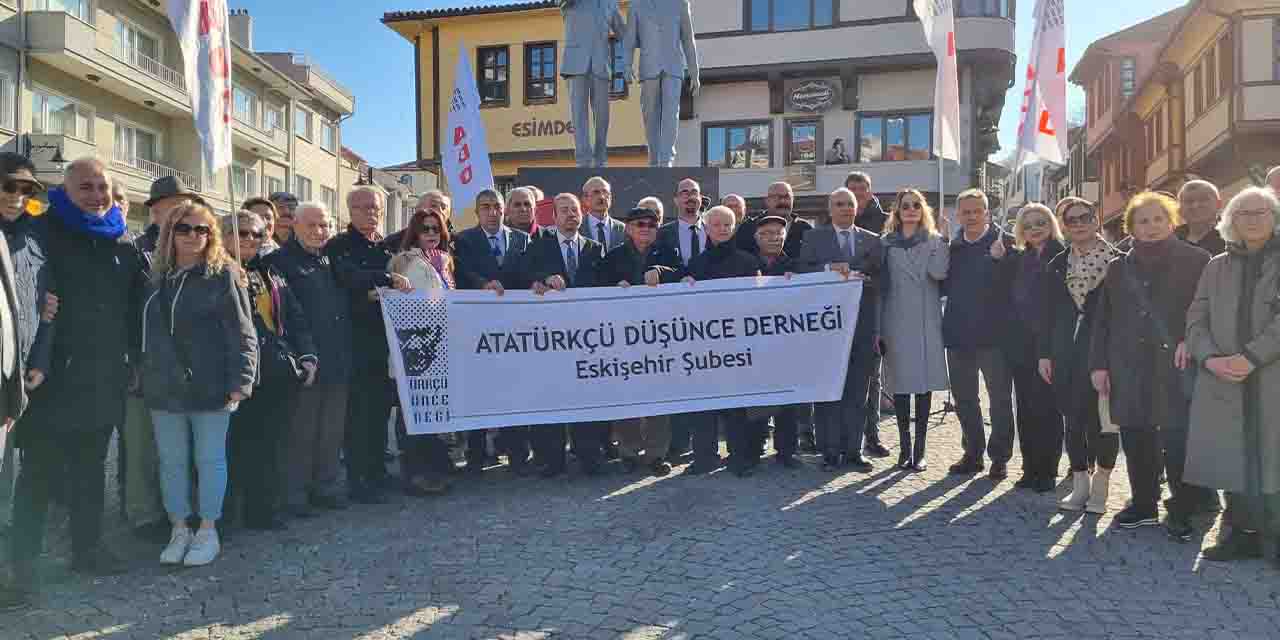 İsmet İnönü Eskişehir'de anıldı