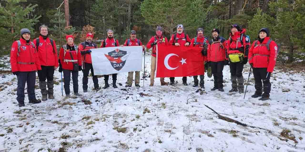 Sarıkamış şehitlerini Türkmen Dağı’nda yürüyüş ile andılar
