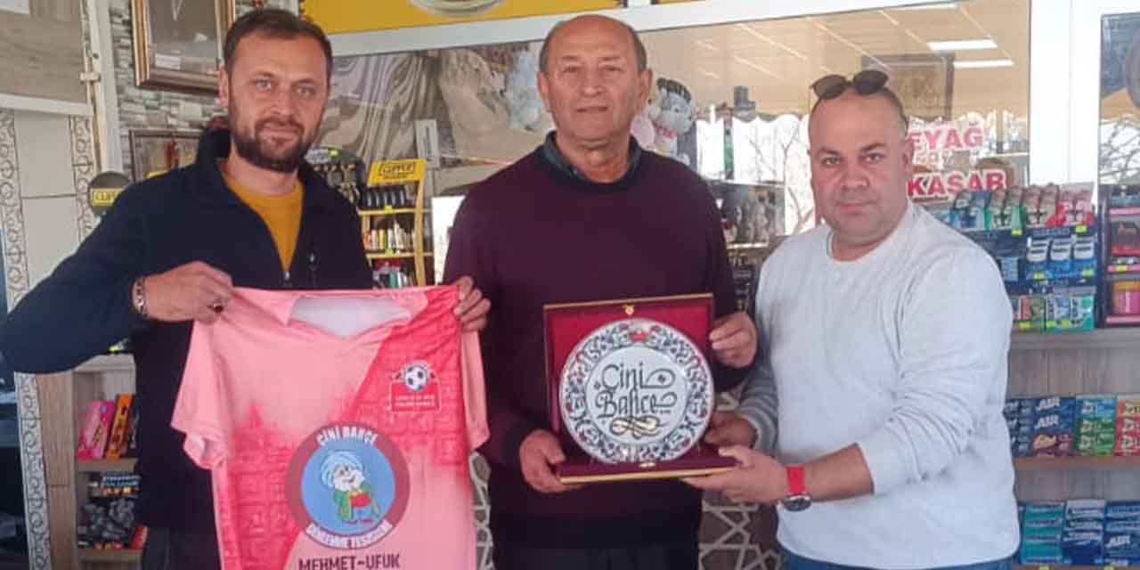 Mehmet Çini Baranselspor alt yapısına destek oldu