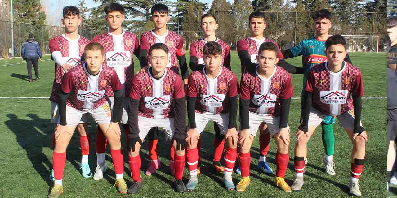 Elit Futbol Kulübü'nde hakem tepkisi