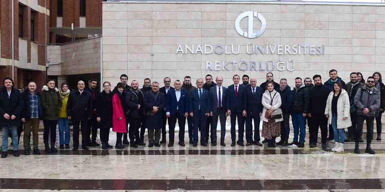 Anadolu Üniversitesi'nde Eskişehir basın çalışanlarına davet