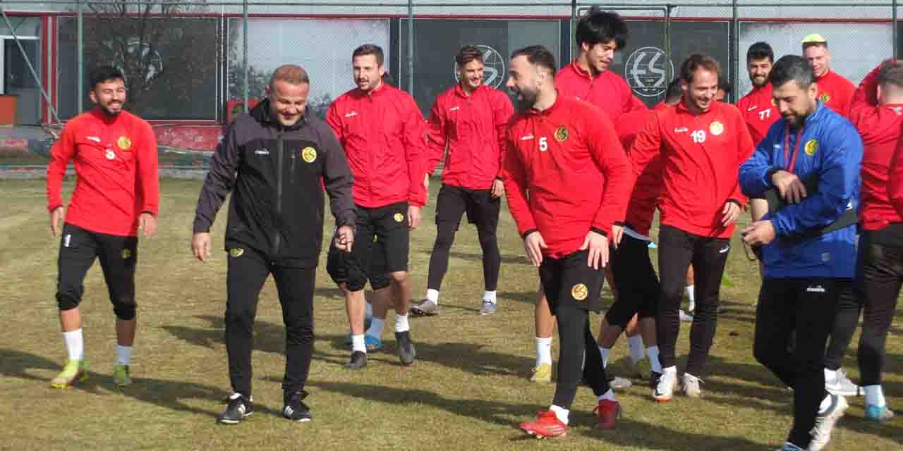 Şimşeklerde program değişikliği