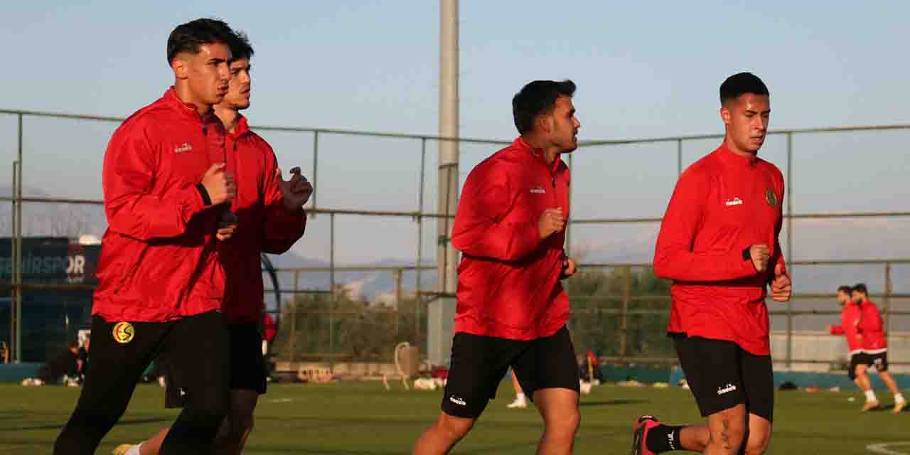 Eskişehirspor'da gençler görücüye çıkıyor