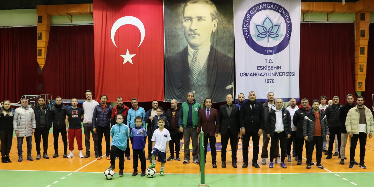 ESOGÜ'de “Kurumlar Arası Ayak Tenisi Turnuvası” başladı