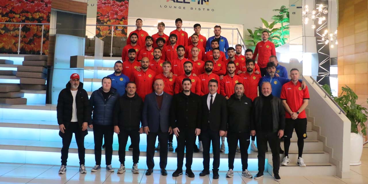 Es-Es'e sürpriz ziyaret