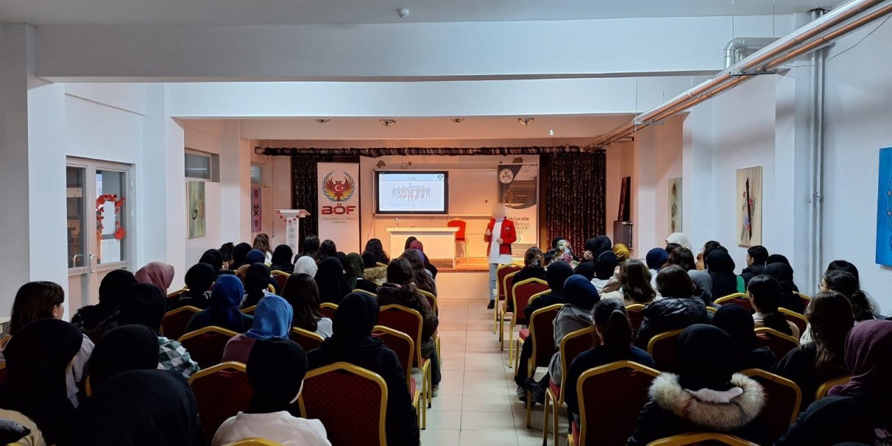 Eskişehir'de öğrenciler teröre karşı bilinçlendirildi