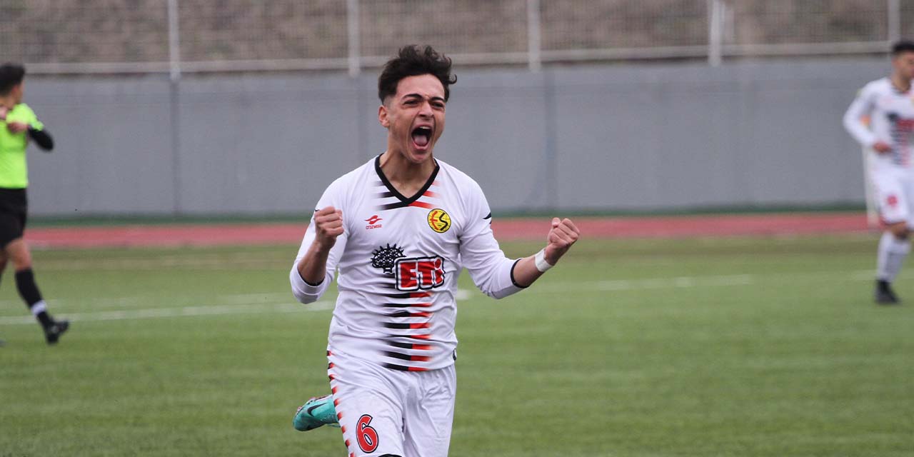 Rakipsiz Eskişehirspor