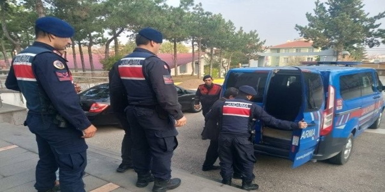 Eskişehir'de hapis cezası bulunan 54 kişi yakalandı