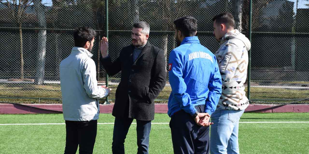 Anadolu Üniversitesi o hocadan cevap bekliyor