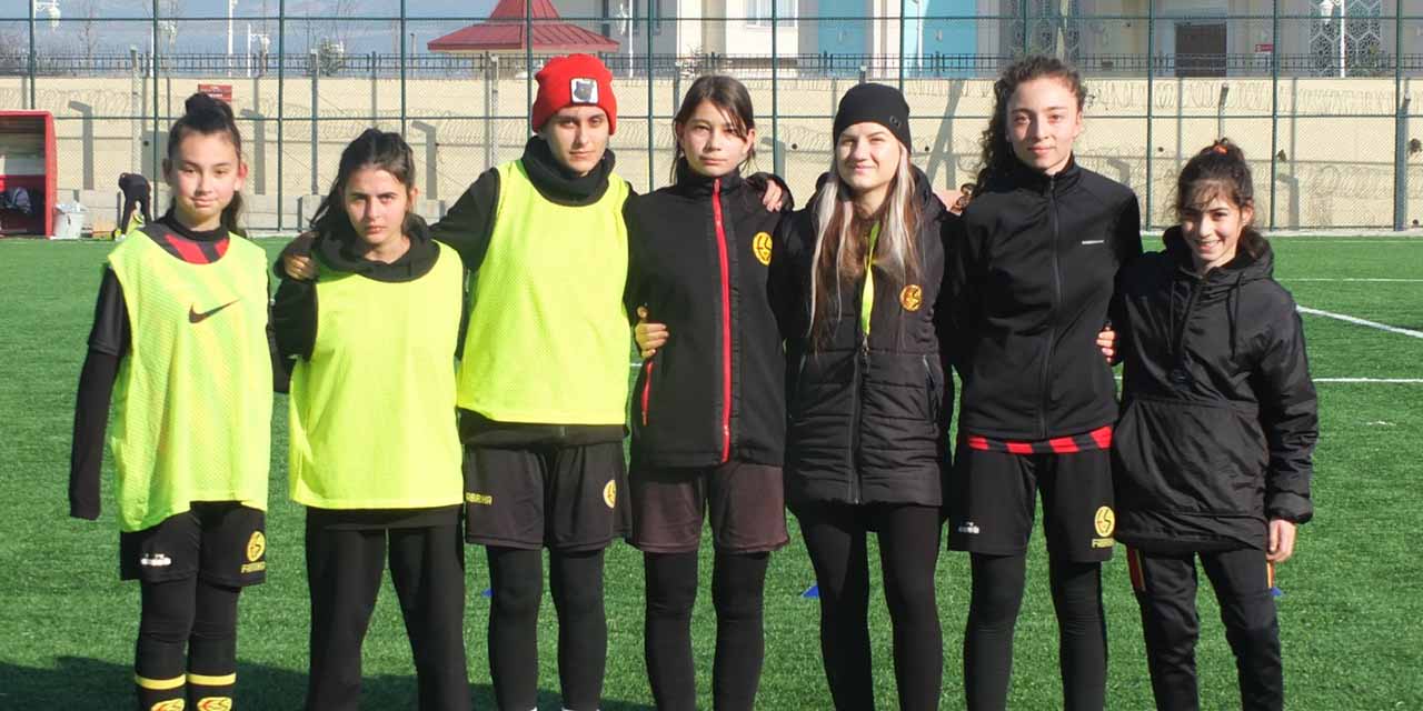 Kadın futbolunun temeli sağlam