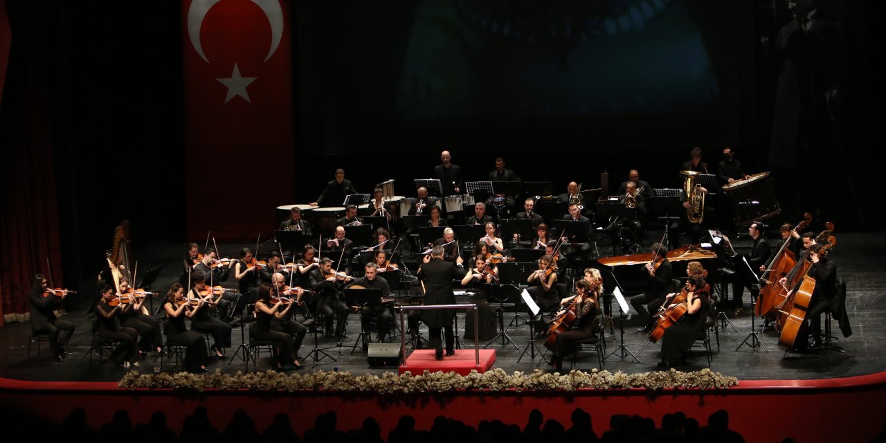 Senfoni Orkestrası konserine müzikseverlerden büyük ilgi