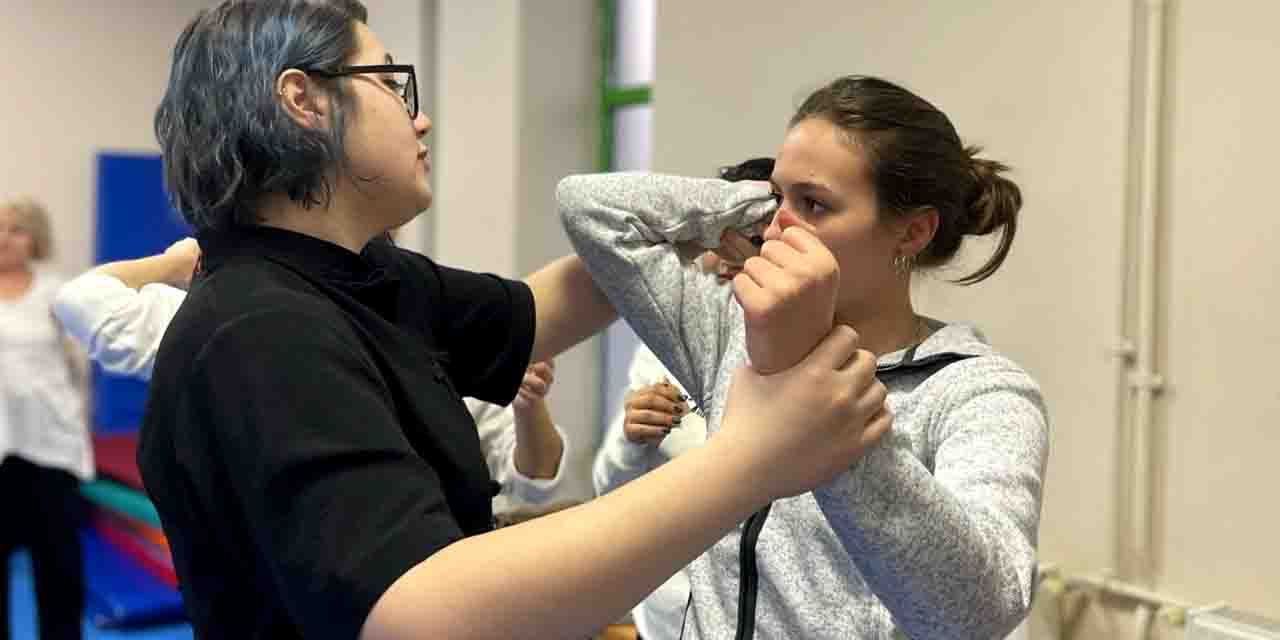 Eskişehir'de kadınlar kendini savunmayı öğreniyor