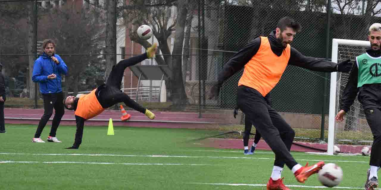 İbrahim ve Deniz idmandaydı