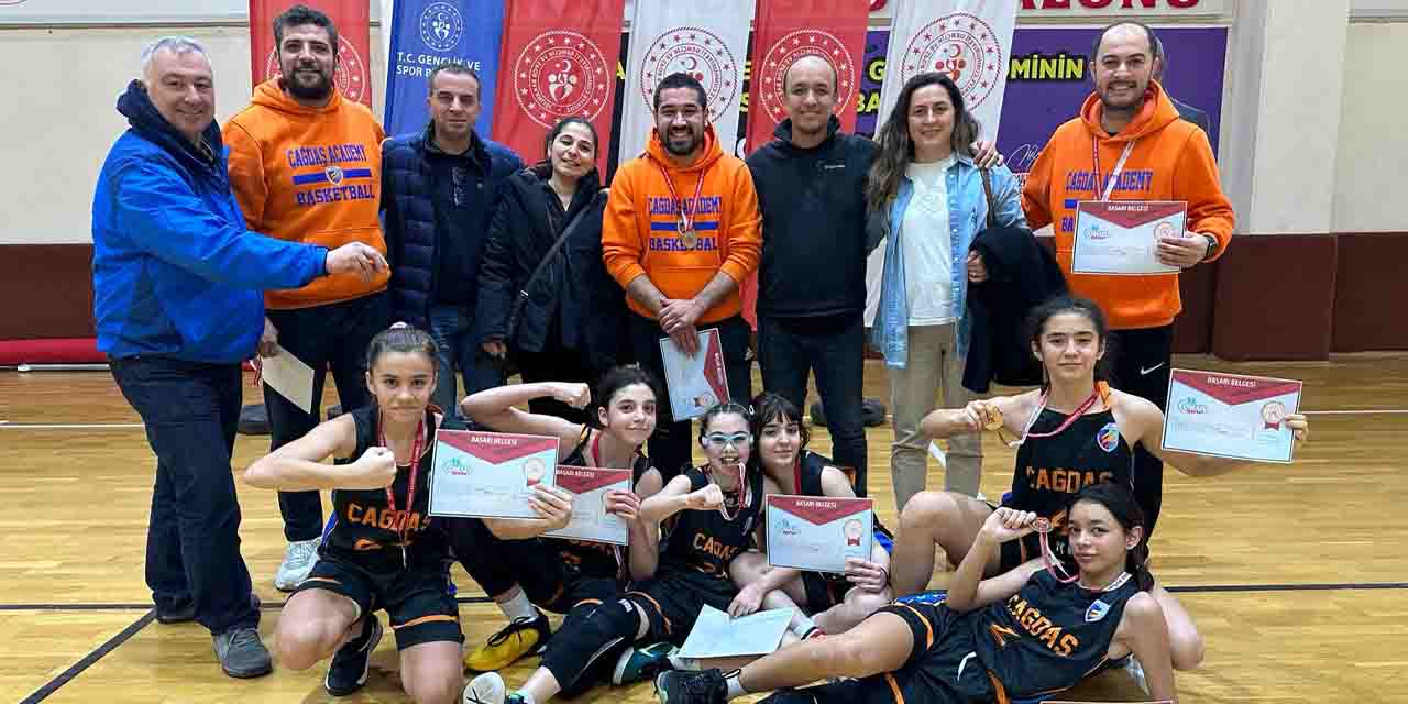 Eskişehir şampiyonu yarı finallerde boy gösterecek