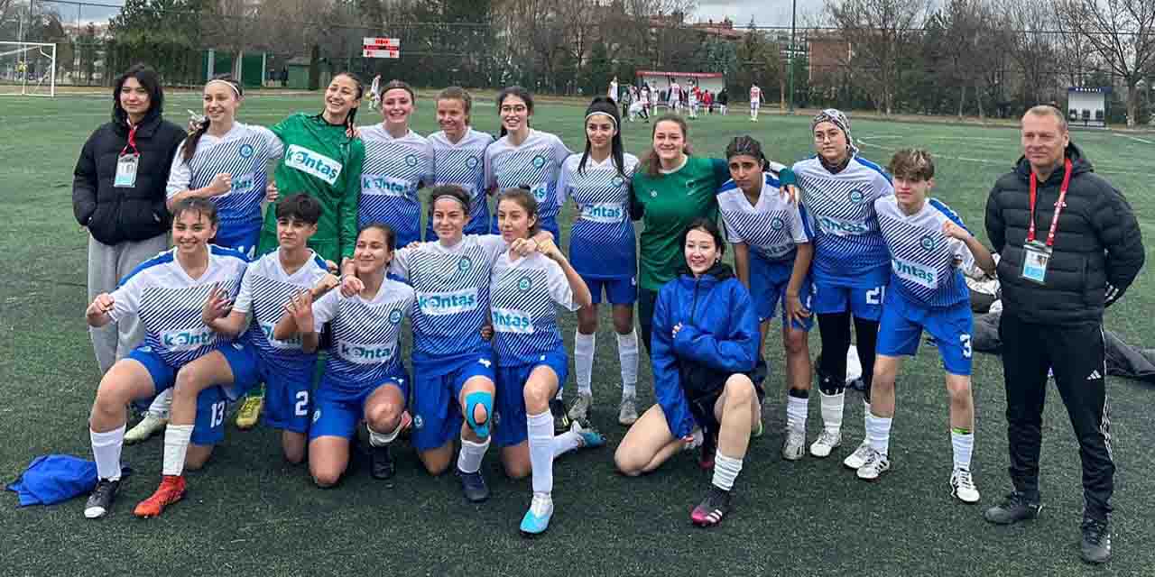 Eskişehir Büyükşehir puan farkını açıyor