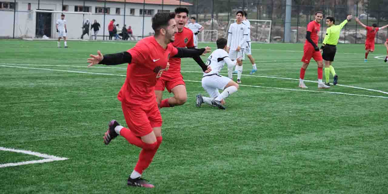Eskişehirspor gençleri hafta sonu galibiyet bekliyor