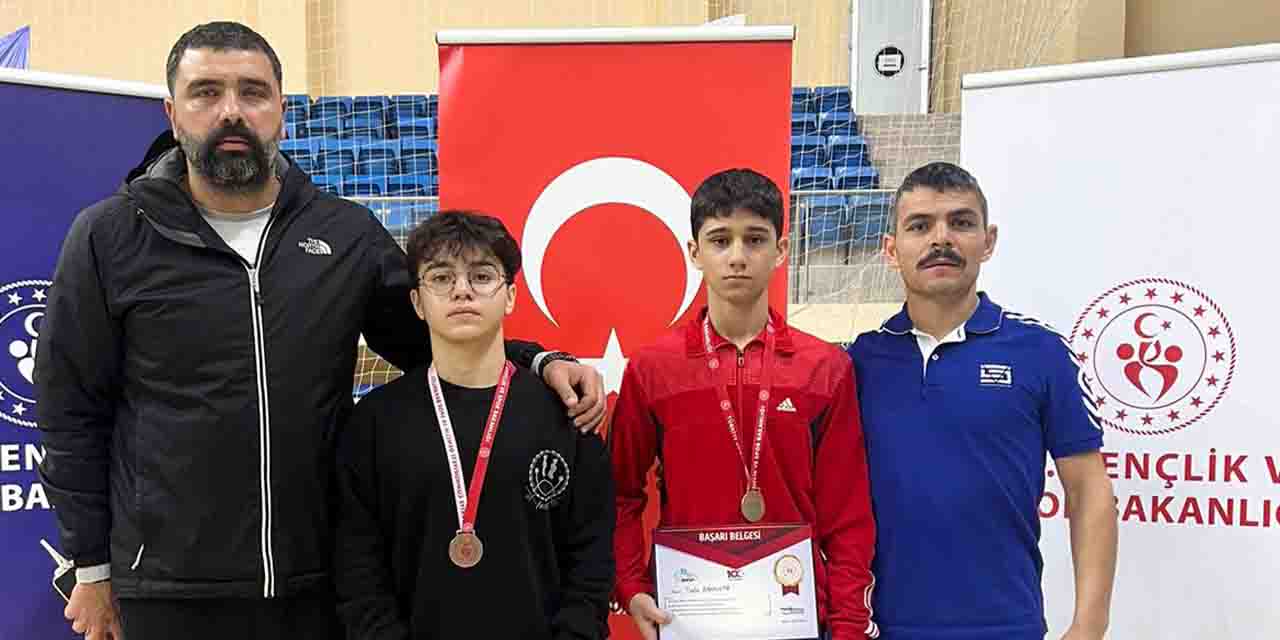 Güreş’te milli gurur