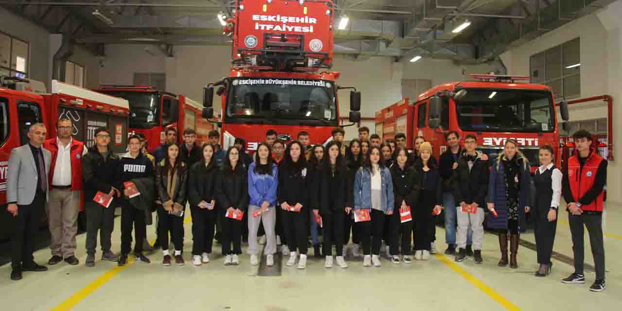 Eskişehir'de lise öğrencilerine 'Deprem Farkındalık Eğitimi'