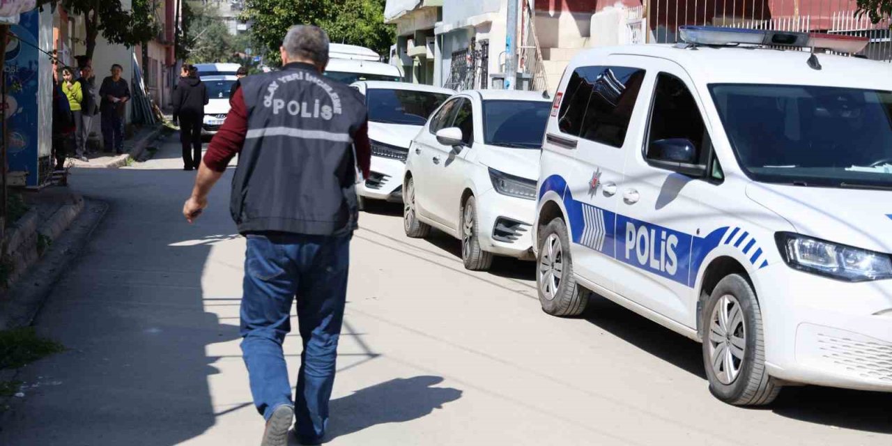 Oğlunu av tüfeğiyle öldürdü