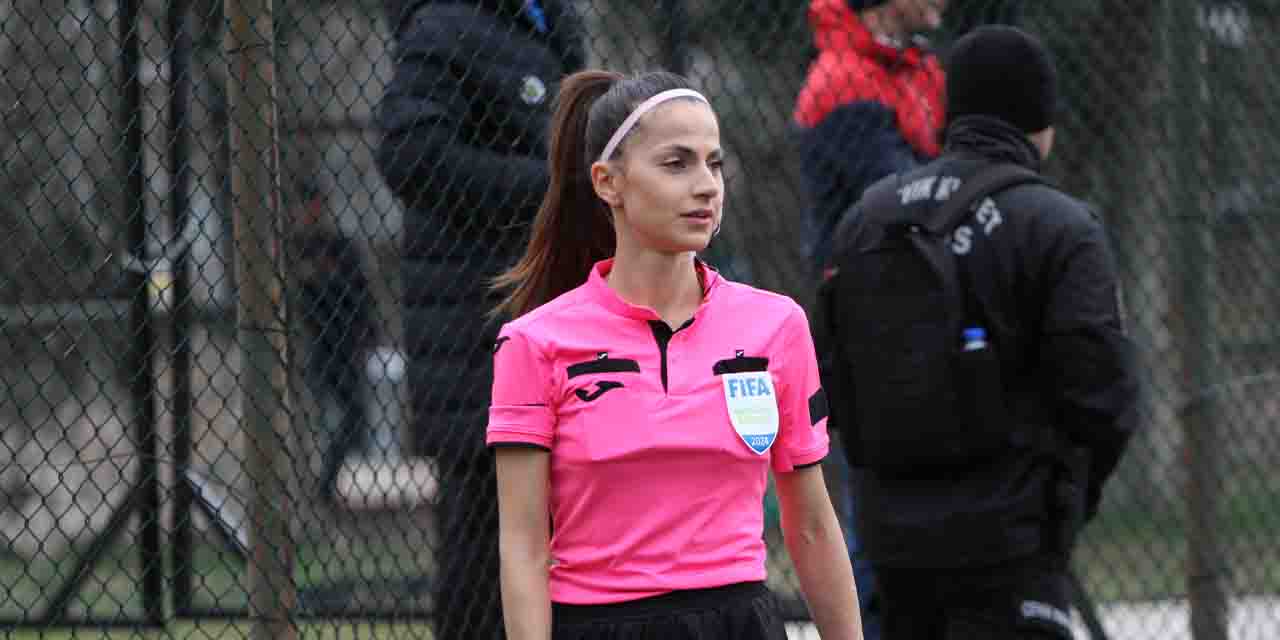 Eskişehirli hakem Merve Turan Norveç'te bayrak kaldıracak