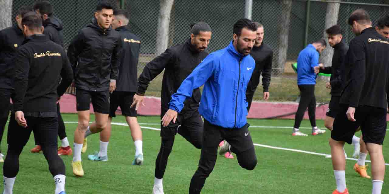 Anadolu Üniversitesi Elazığspor'a tam kadro hazırlanıyor