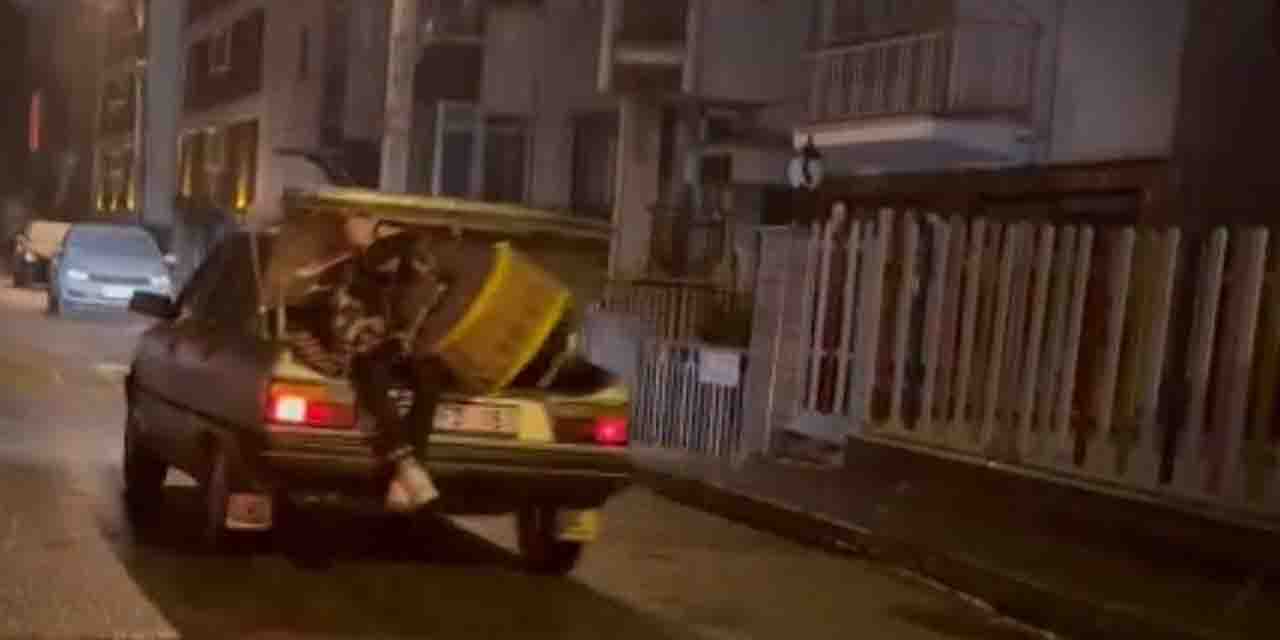 Davulcunun sahura uyandırma şekli görenleri şaşırttı