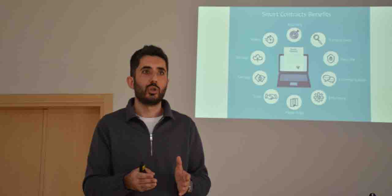 “Merkezsiz Sosyal Ağlar” semineri düzenlendi