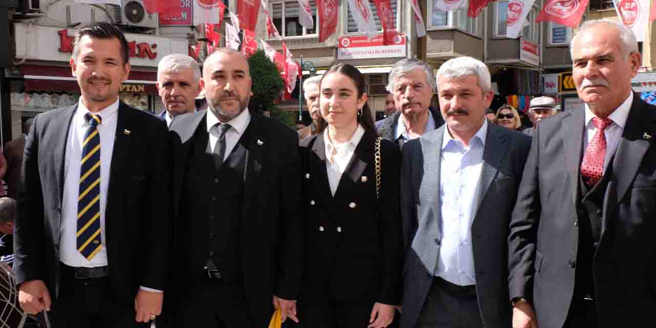 Eskişehir Demokrat Parti'den birlik ve beraberlik yürüyüşü