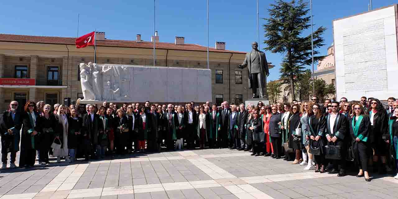Eskişehir Barosu'ndan 5 Nisan Avukatlar Günü için özel tören
