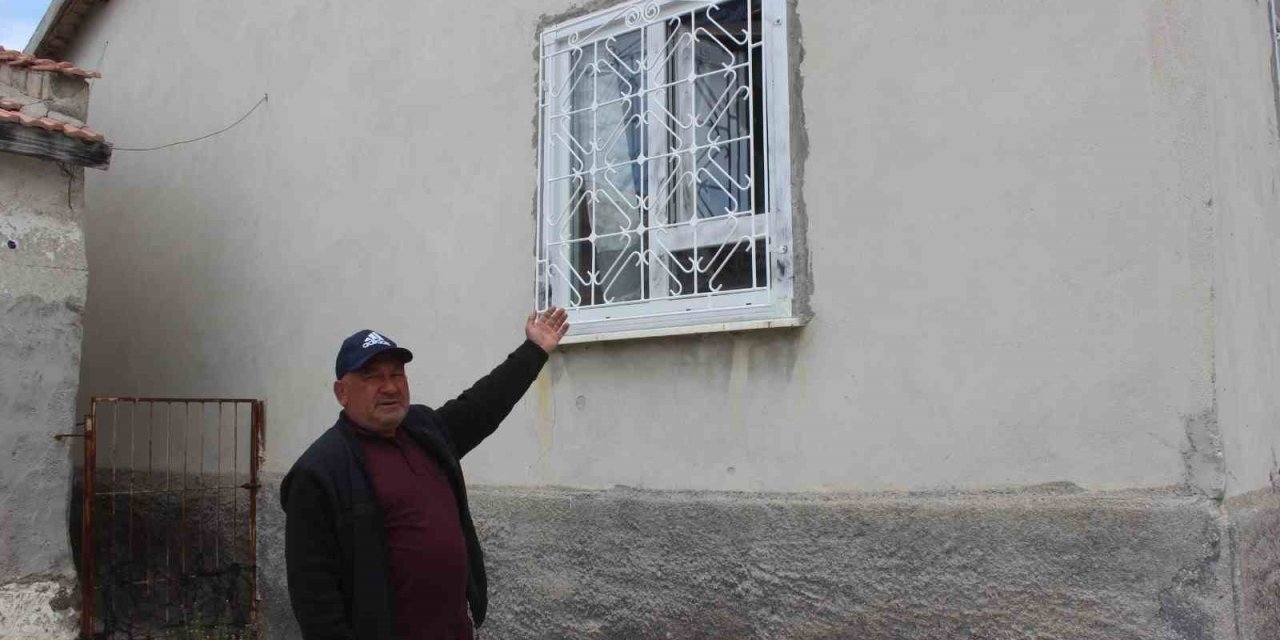 Konya'da hırsızlar bir evden evden 2 milyonluk yatırım çaldı
