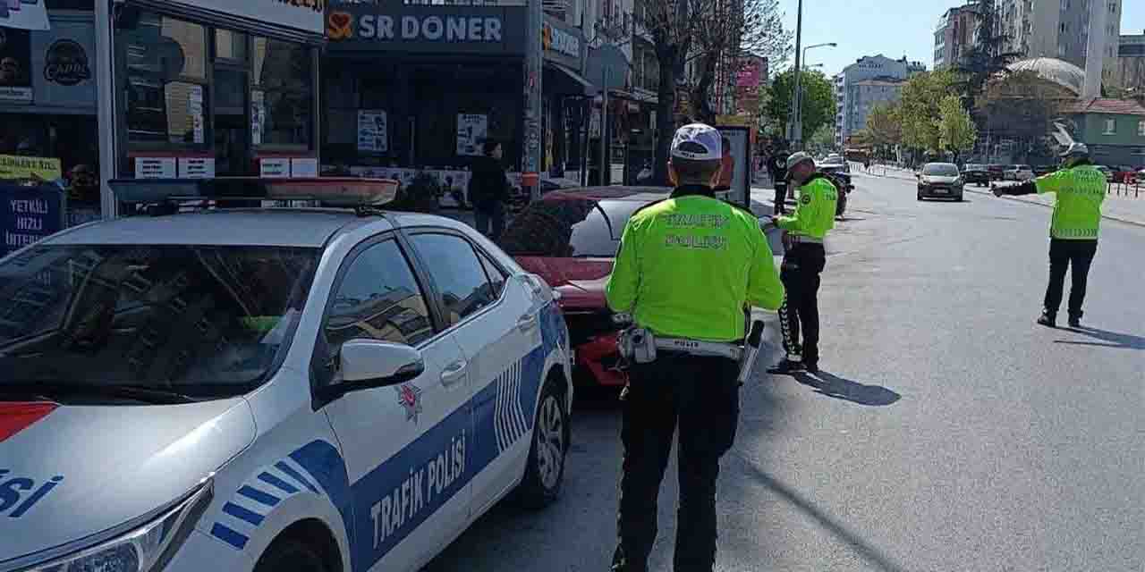 Eskişehir'de polis ve jandarmadan sürücülere rekor ceza